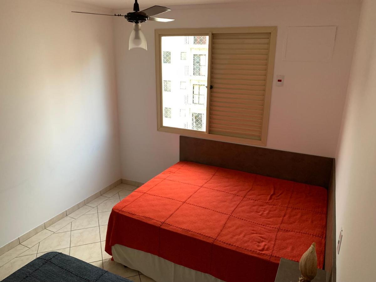 Apartamento Enseada กัวรูจา ภายนอก รูปภาพ