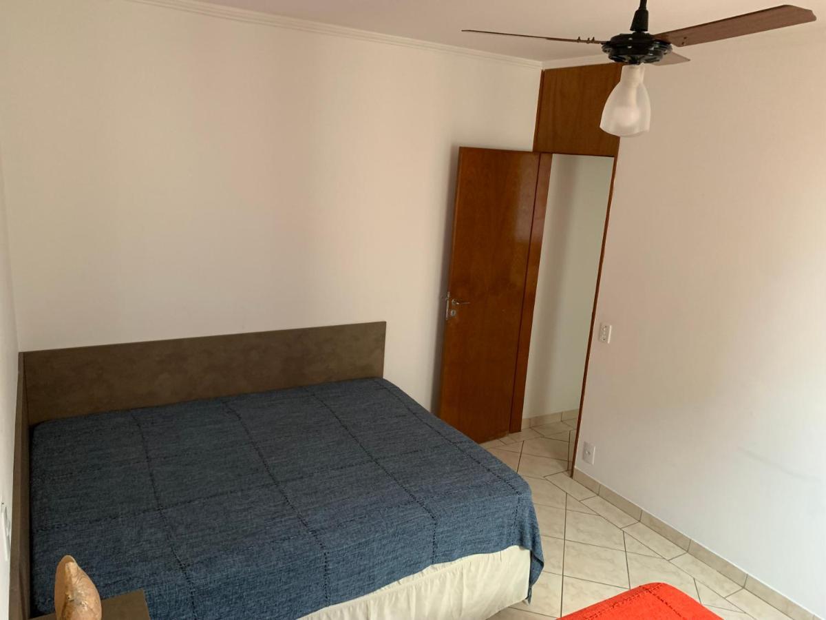 Apartamento Enseada กัวรูจา ภายนอก รูปภาพ